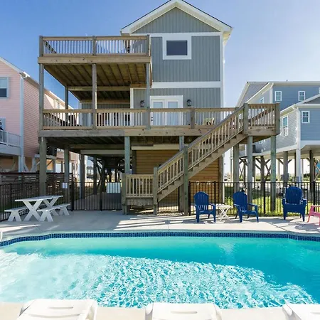 The Treasure Chest By Oak Island Accommodations
